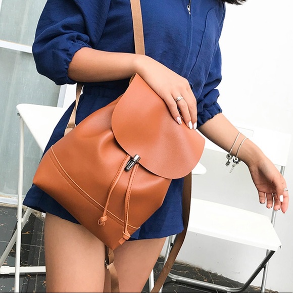 ✨50% OFF✨TARA Vegan Backpack Shoulder Bucket Bag - Picture 2 of 7